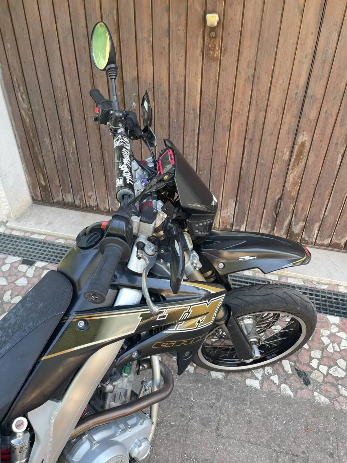HM CRE F 125 X (6)