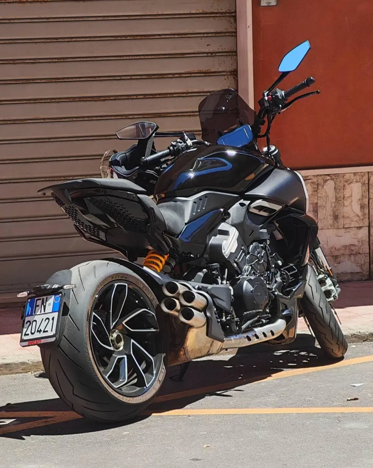Ducati Diavel V4 (2023 - 26) (5)