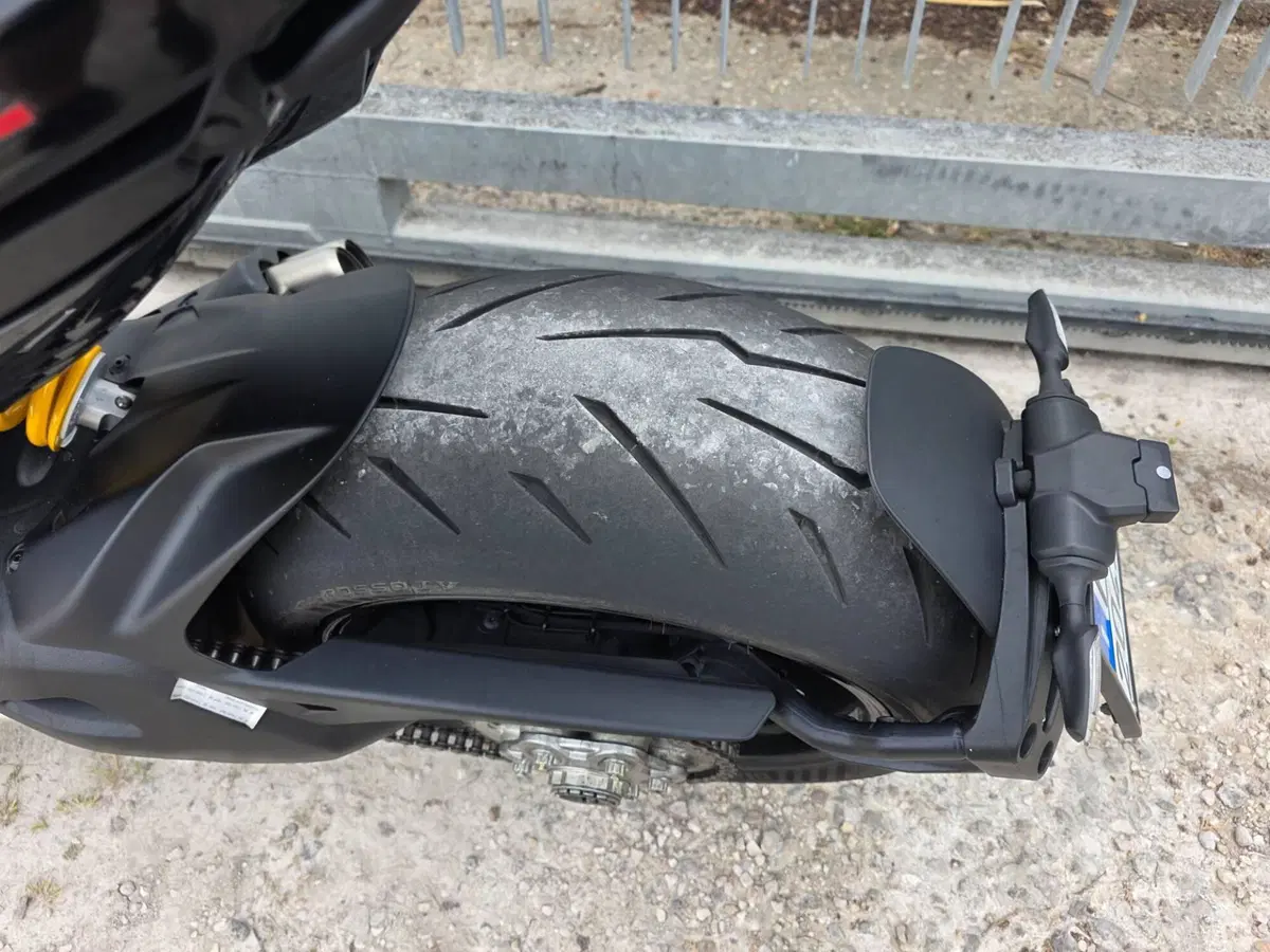 Ducati Diavel V4 (2023 - 26) (10)