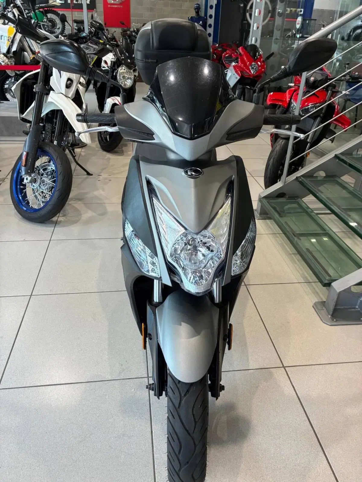 Kymco Agility 200i R16 + (2021 - 25) (2)