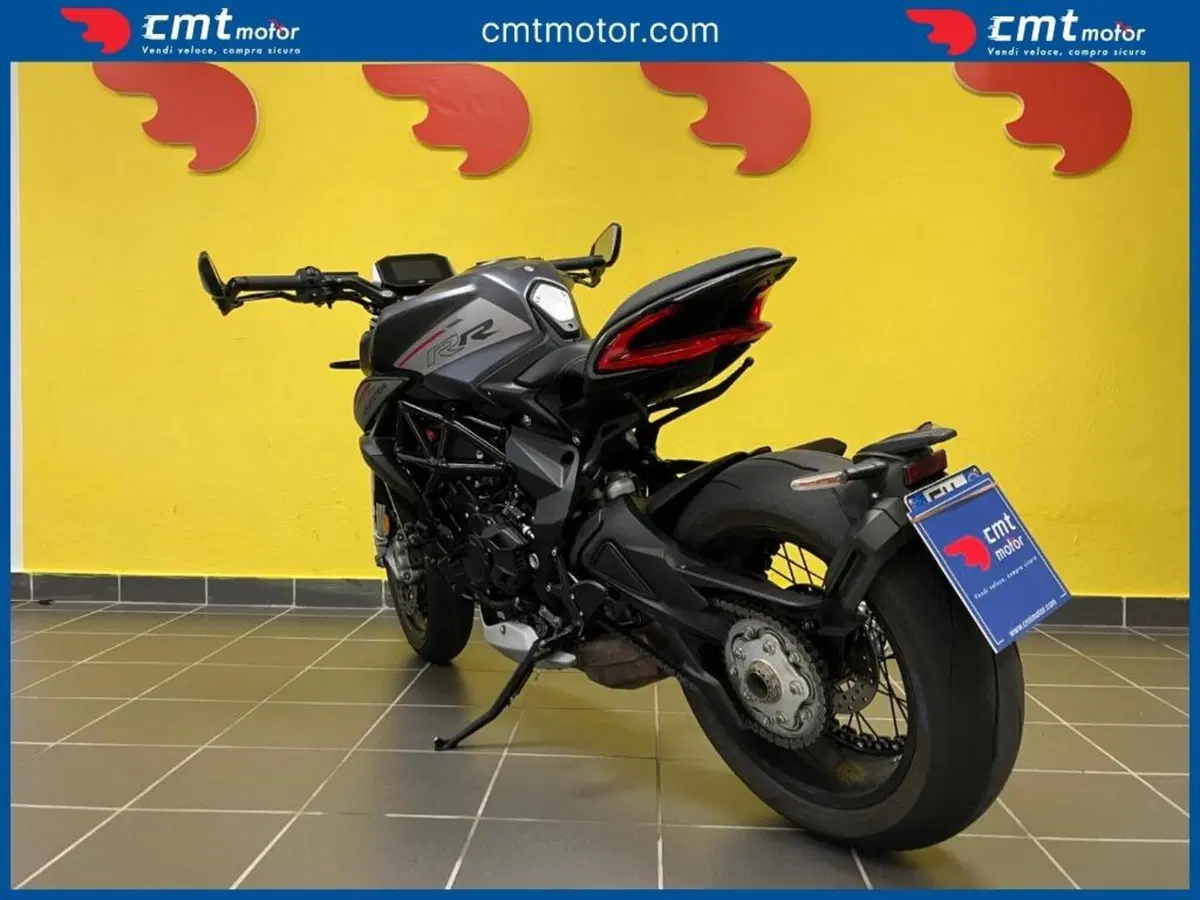 MV Agusta Dragster 800 RR SCS (2021 - 25) (2)