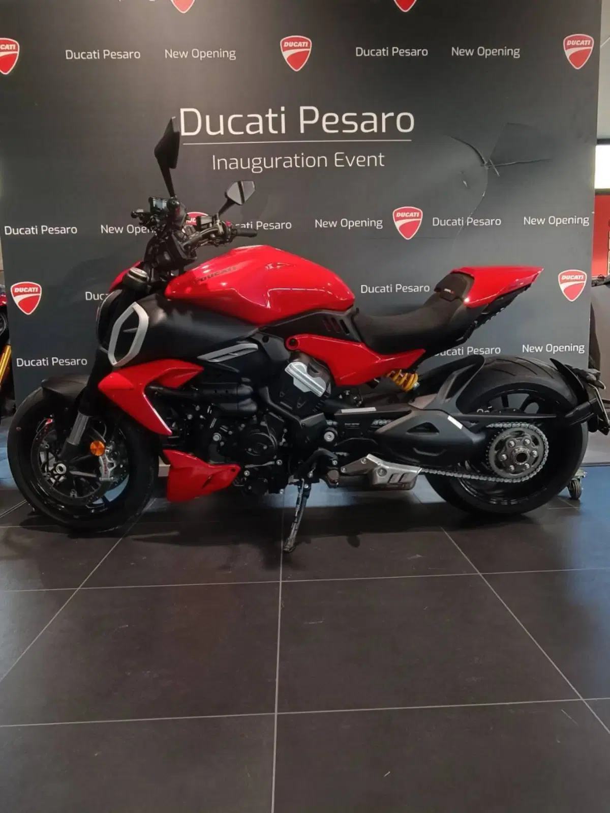 Ducati Diavel V4 (2023 - 26) (3)