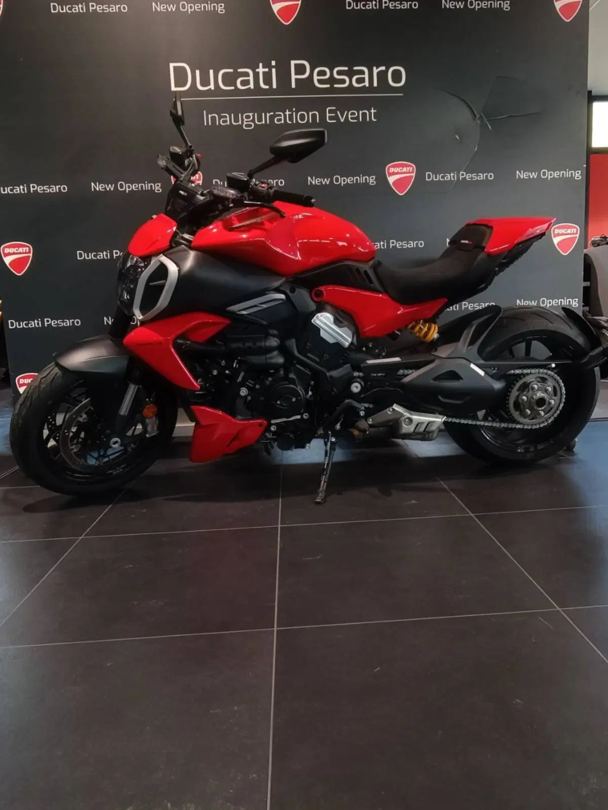 Ducati Diavel V4 (2023 - 26) (4)
