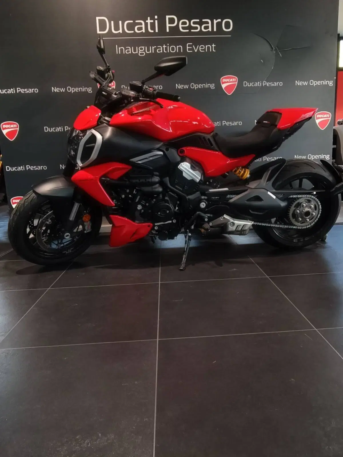 Ducati Diavel V4 (2023 - 26) (5)