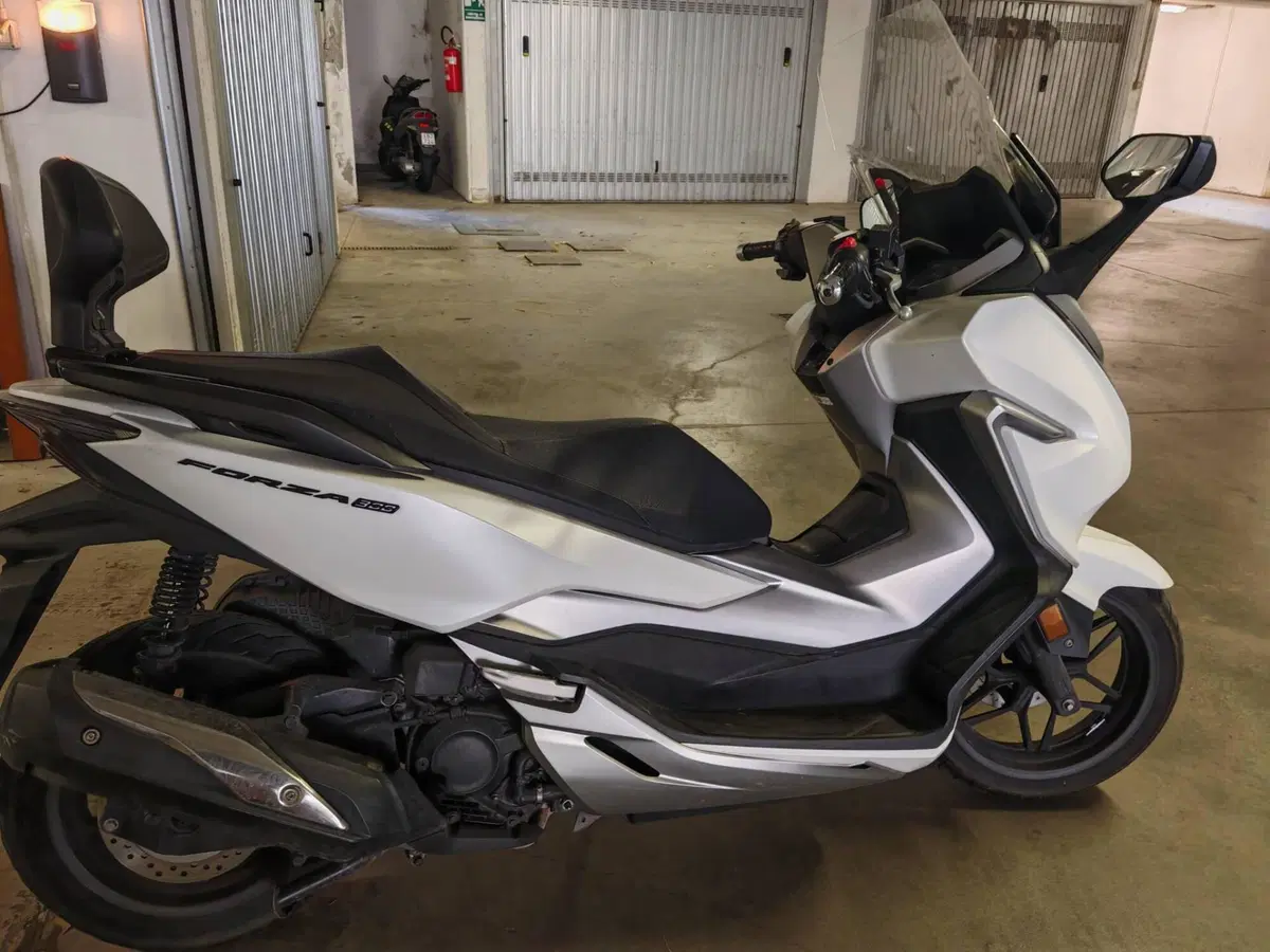 Honda Forza 300 ABS (2018 - 20) (4)