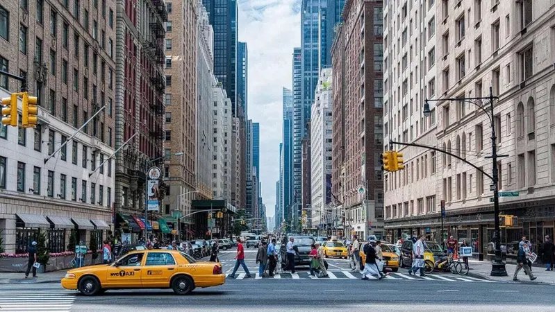 New York: misure contro bici e monopattini elettrici