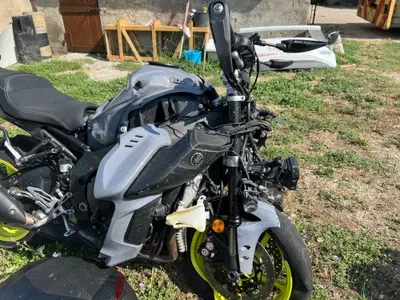 Yamaha MT-10 ABS (2016 - 17) usata