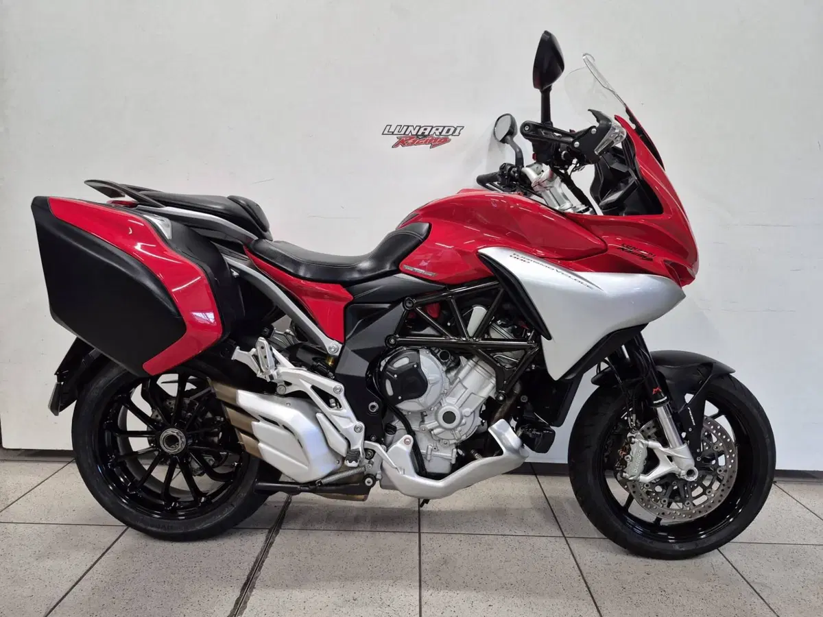 MV Agusta Turismo Veloce 800 (2014 - 16)