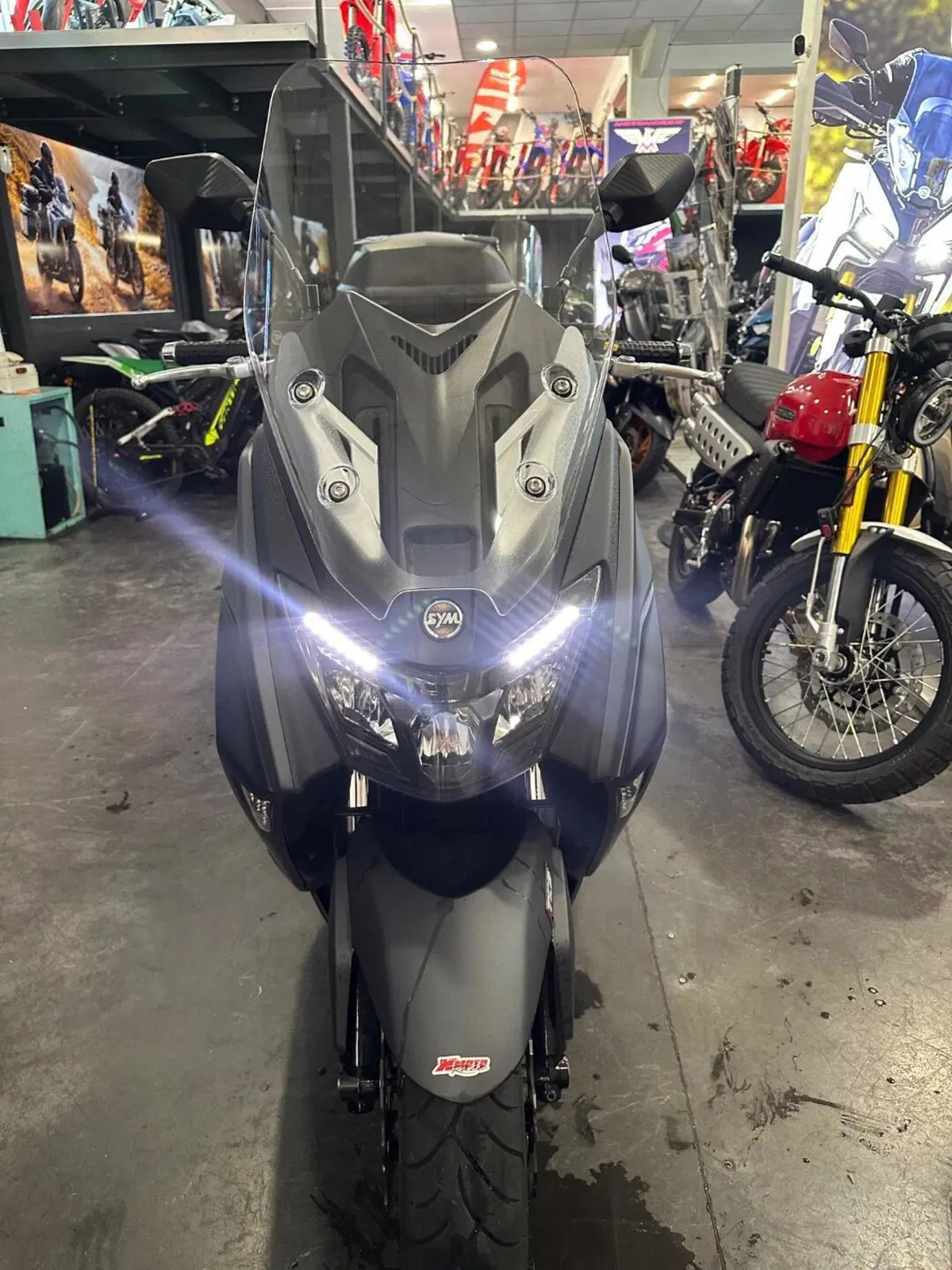 Sym Maxsym 400 (2021 - 25) (5)