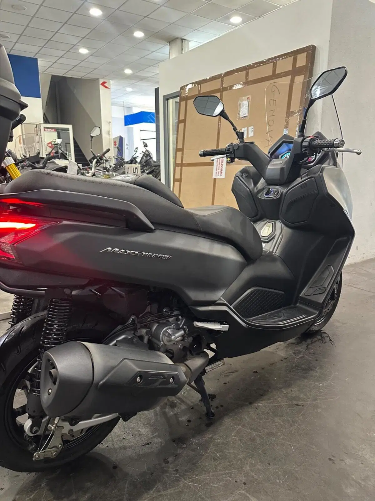 Sym Maxsym 400 (2021 - 25) (8)