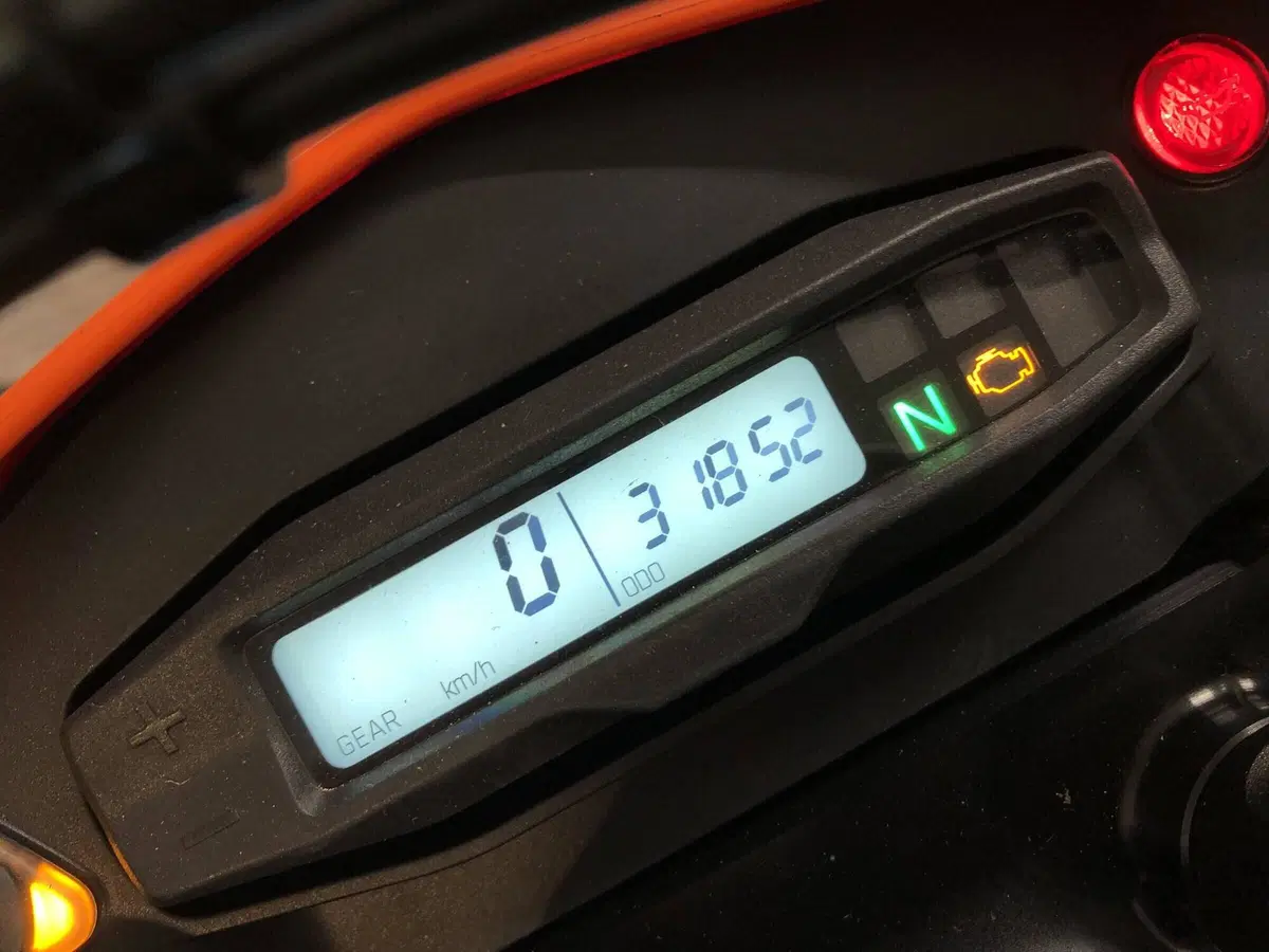 KTM 690 SMC R (2021 - 22) (8)