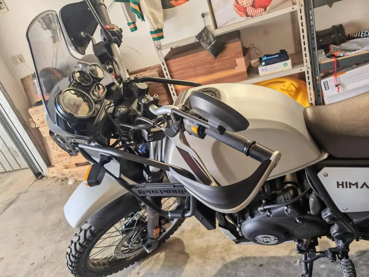 Royal Enfield Himalayan 411 (2021 - 24) (3)
