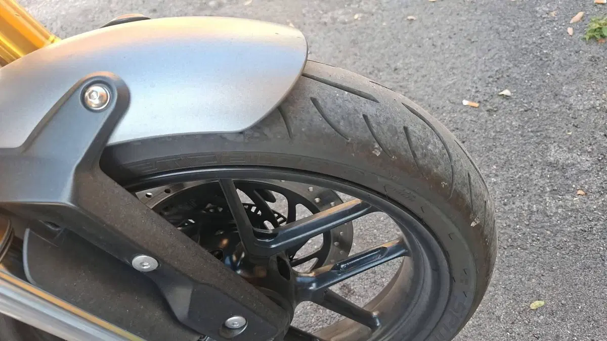 Triumph Speed 400 (2024 - 26) (4)