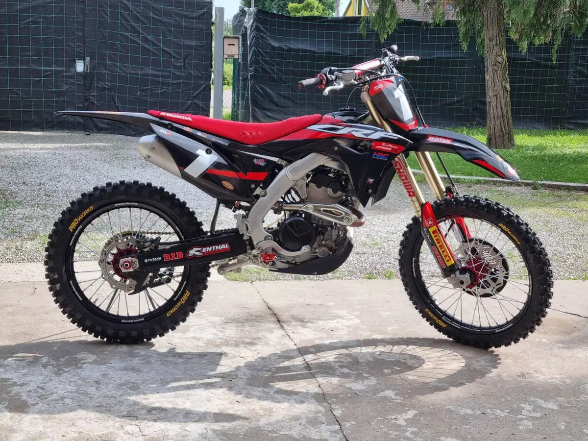 Honda CRF 250R (2020) (3)