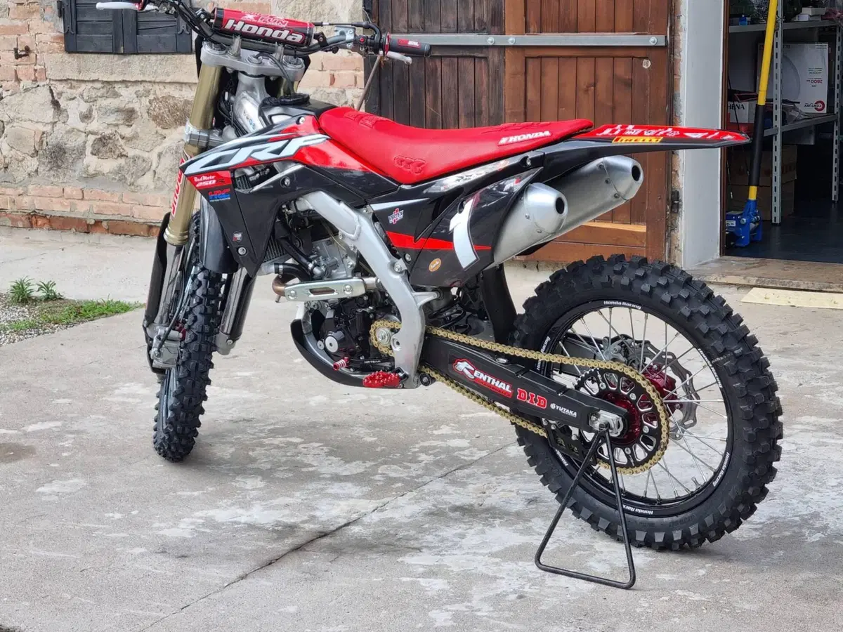 Honda CRF 250R (2020) (5)
