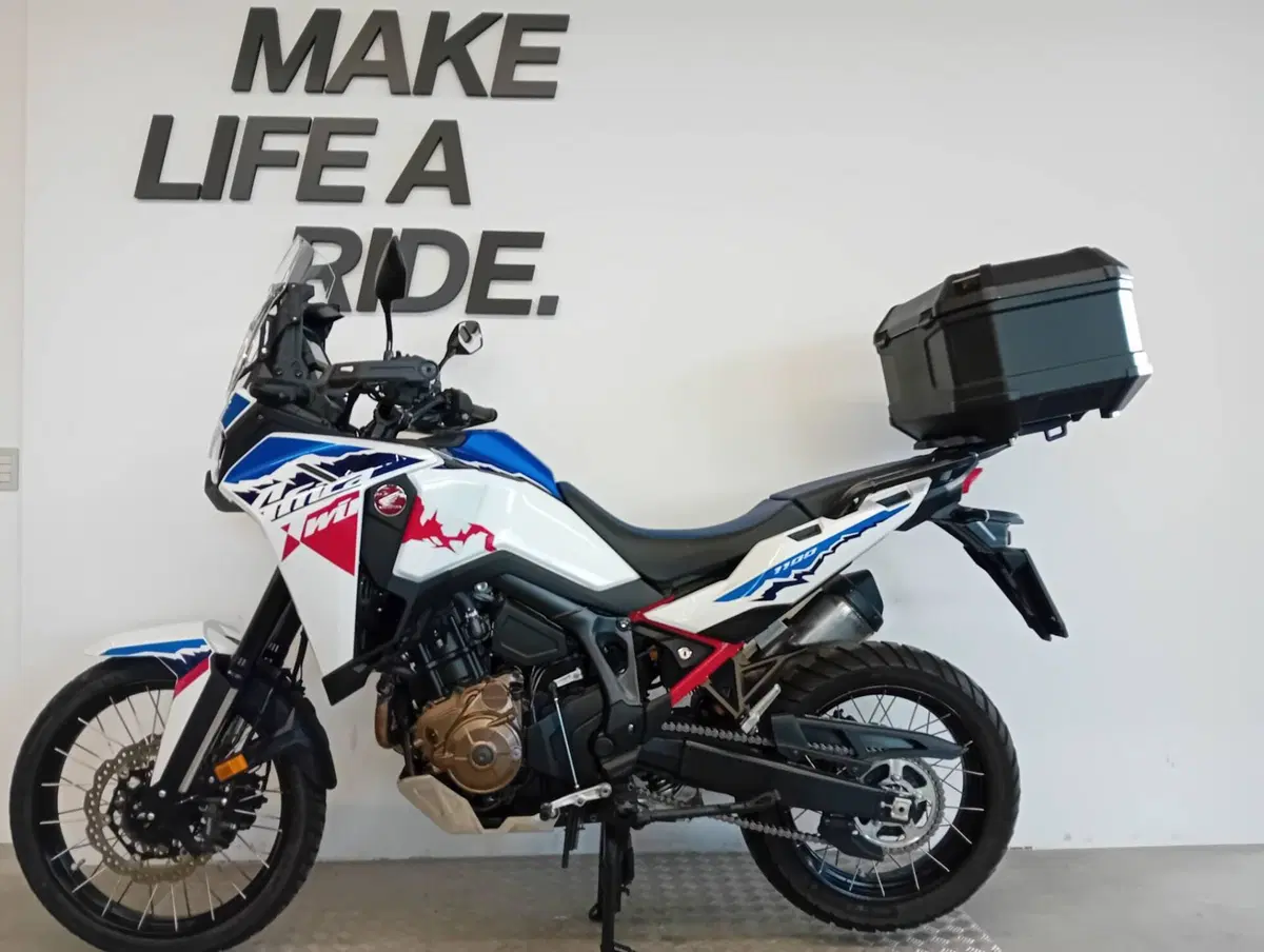 Honda Africa Twin CRF 1100L (2024 - 26) (2)