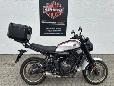 Yamaha XSR 700 XTribute (2022 - 24) usata