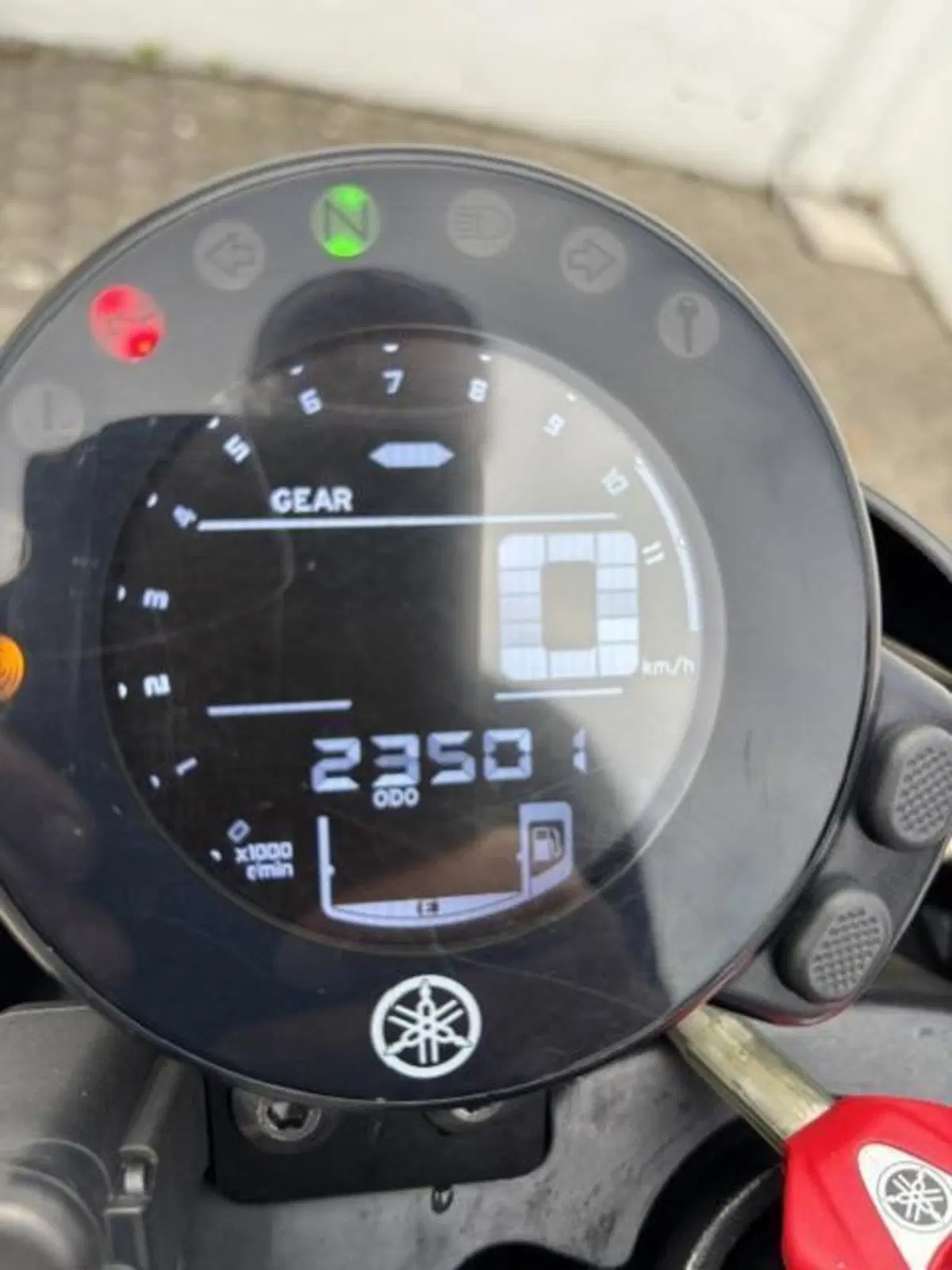 Yamaha XSR 700 XTribute (2022 - 24) (8)