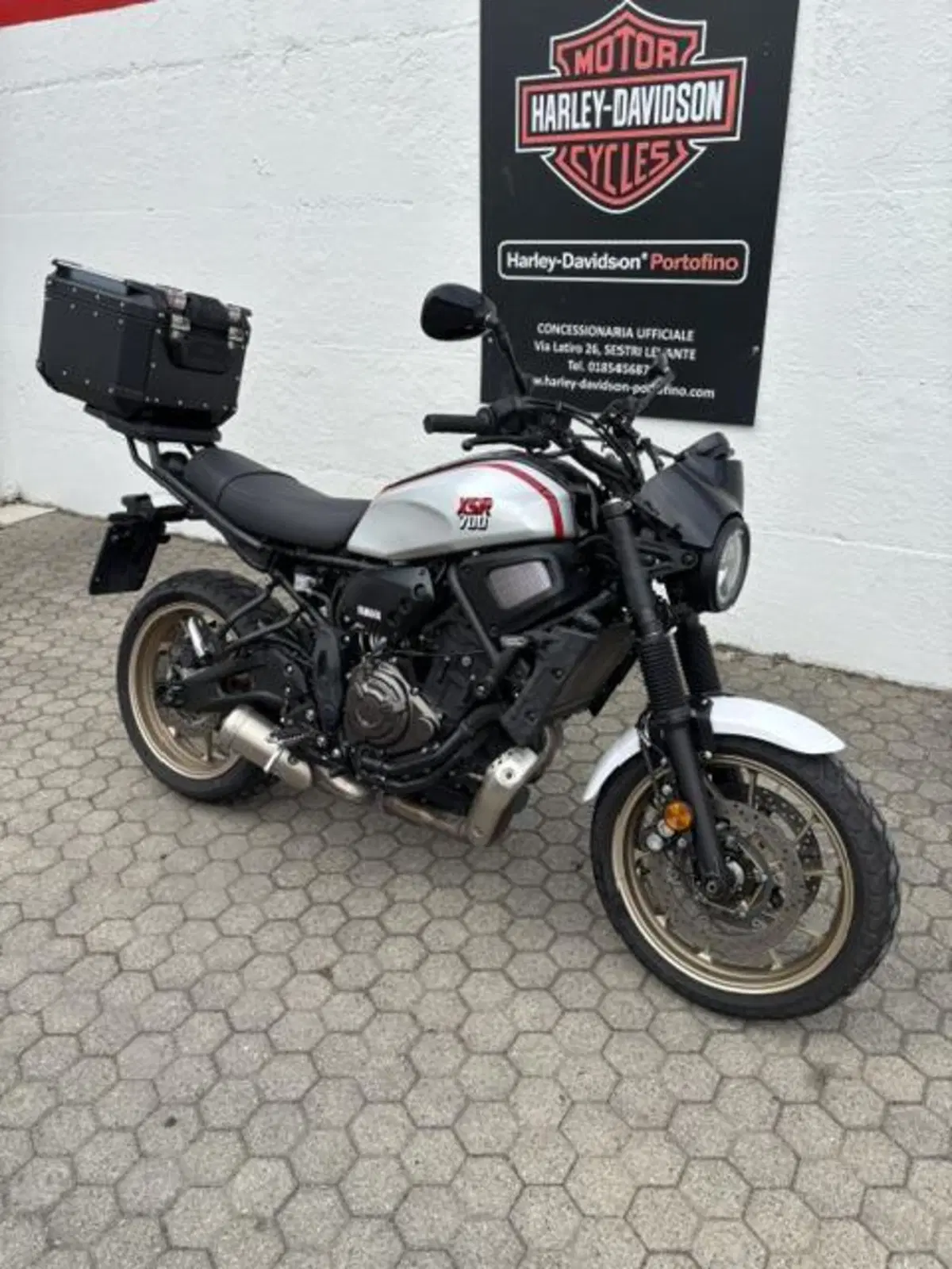 Yamaha XSR 700 XTribute (2022 - 24) (2)