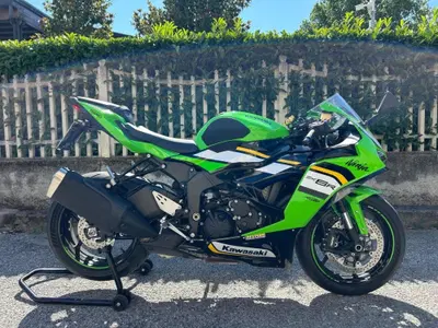 Kawasaki Ninja 636 ZX-6R (2024 - 26) usata