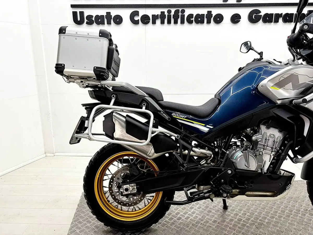 CFMOTO 800MT Touring (2022 - 26) (7)