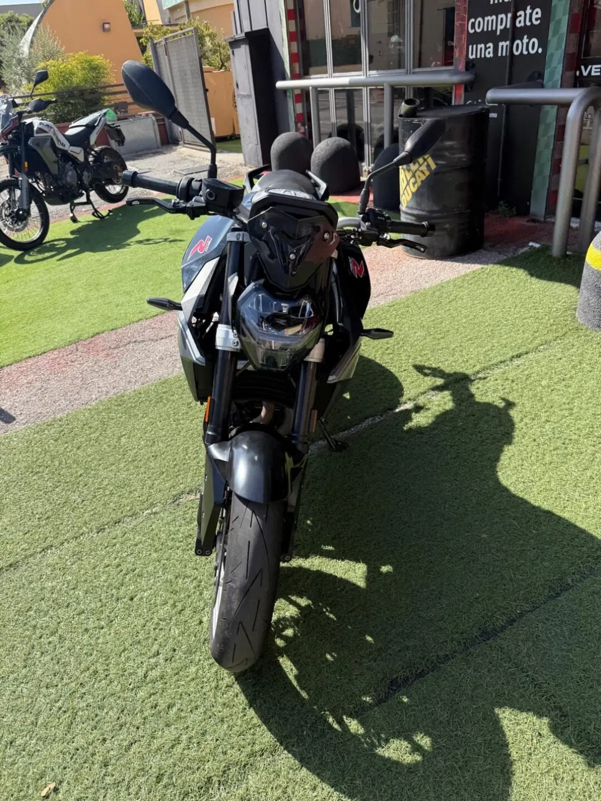 Bmw F 900 R (2017 - 20) (3)