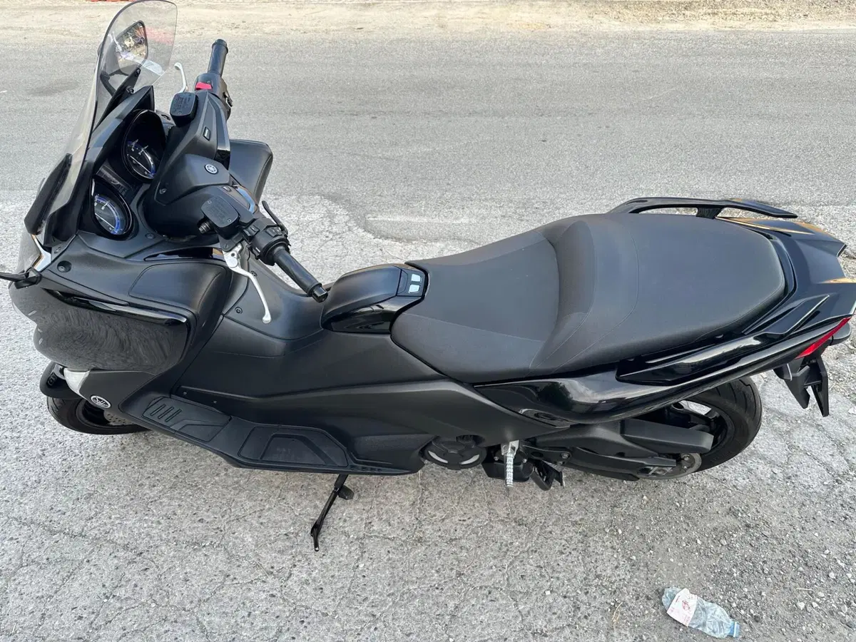 Yamaha T-Max 530 (2017 - 19) (8)