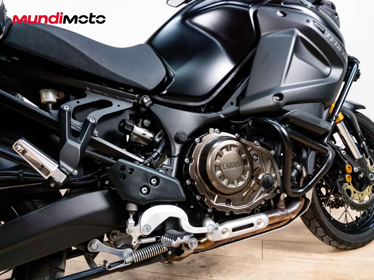 Yamaha XT1200Z Super Ténéré First Edition (2010 - 11) (4)