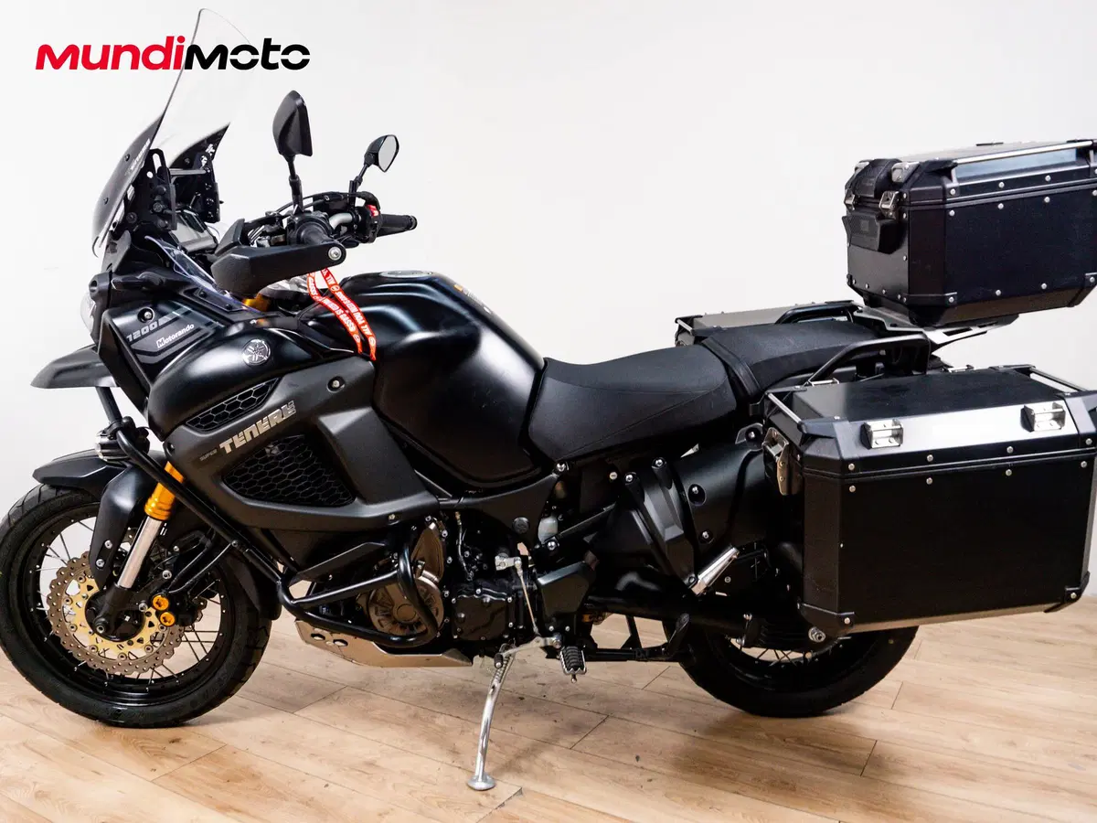 Yamaha XT1200Z Super Ténéré First Edition (2010 - 11) (6)