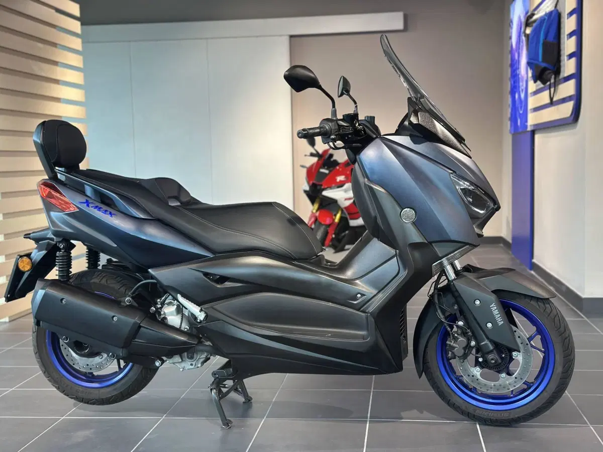 Yamaha X-Max 300 (2021 - 24)