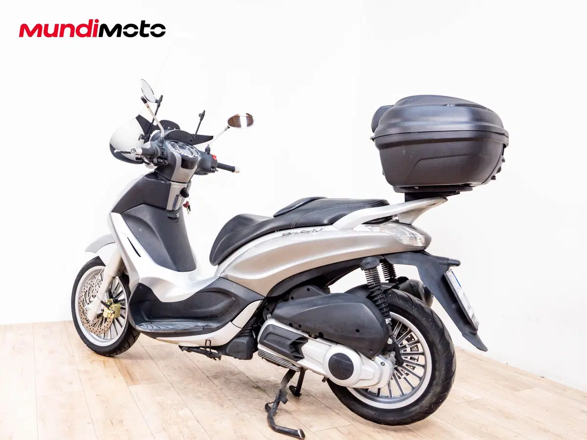 Piaggio Beverly 350 SportTouring ie (2011 - 15) (7)