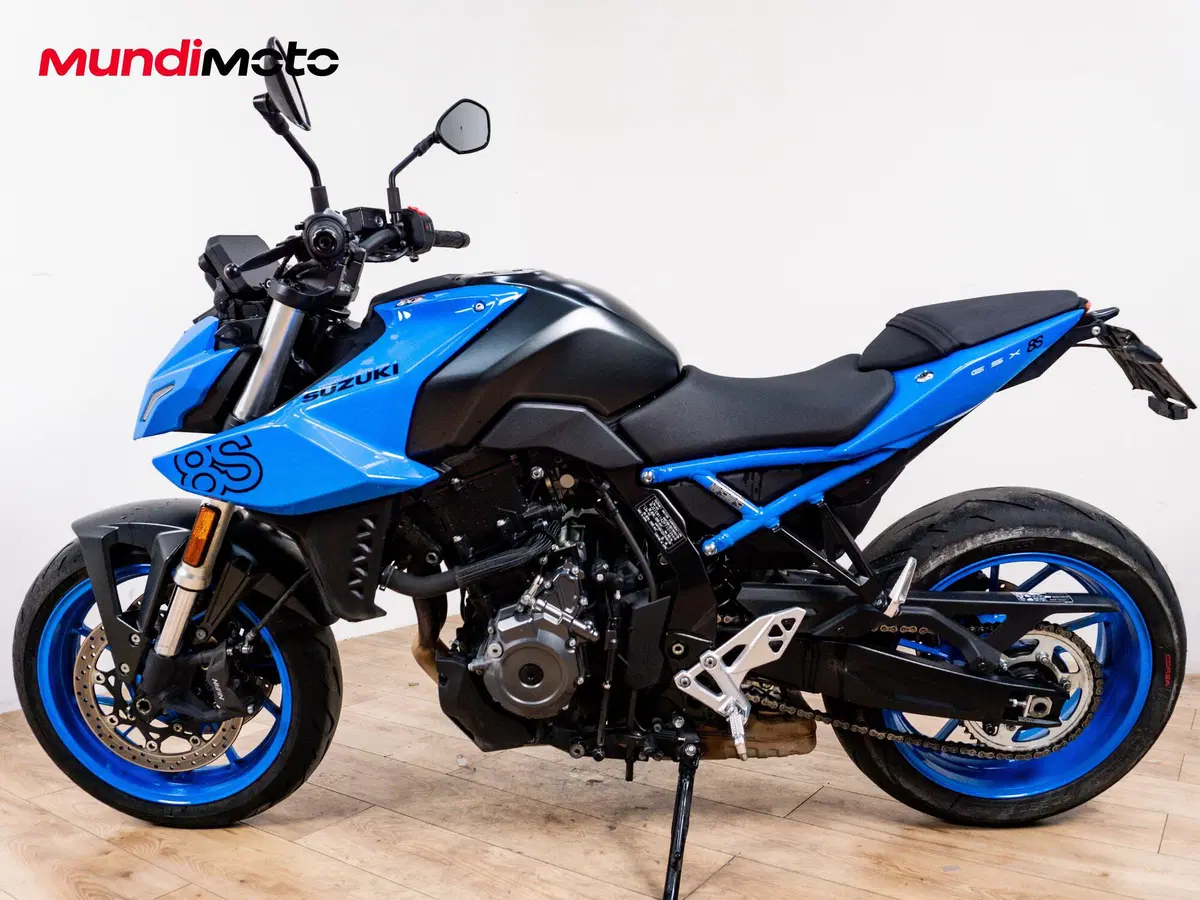 Suzuki GSX-8S (2023 - 24) (6)