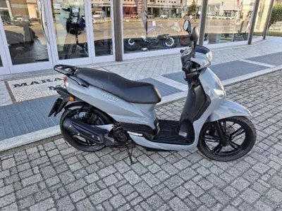 Peugeot Tweet 125i Active (2021 - 25) usata