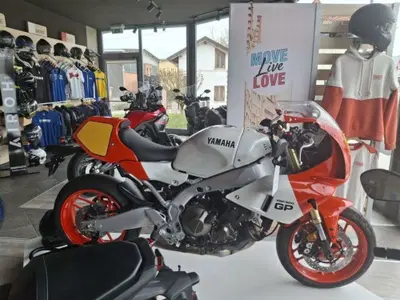 Yamaha XSR 900 (2025 - 26) usata
