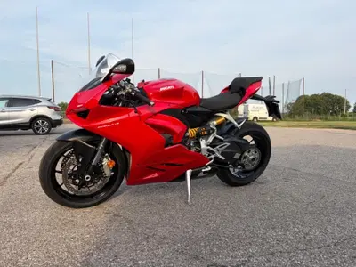 Ducati Panigale V2 (2021 - 24) usata