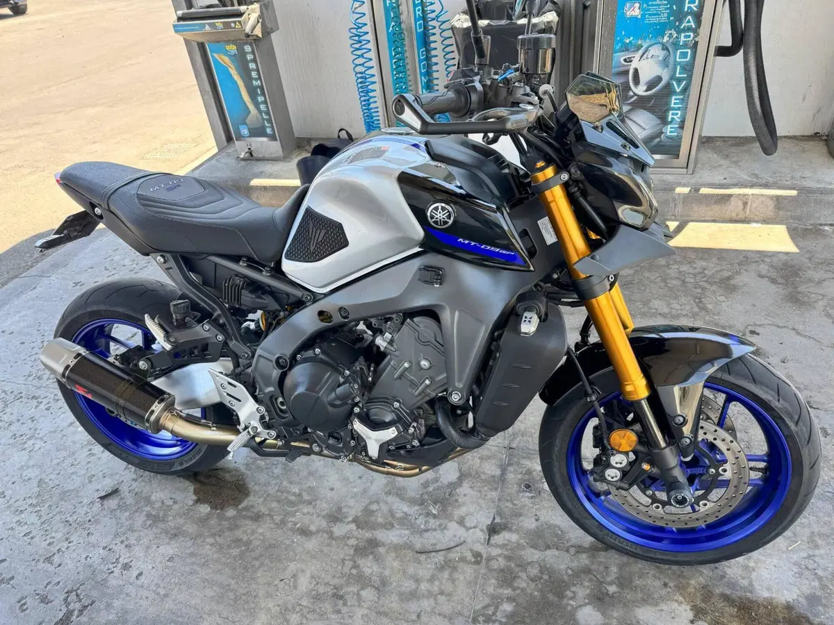 Yamaha MT-09 SP (2021 - 23) (3)