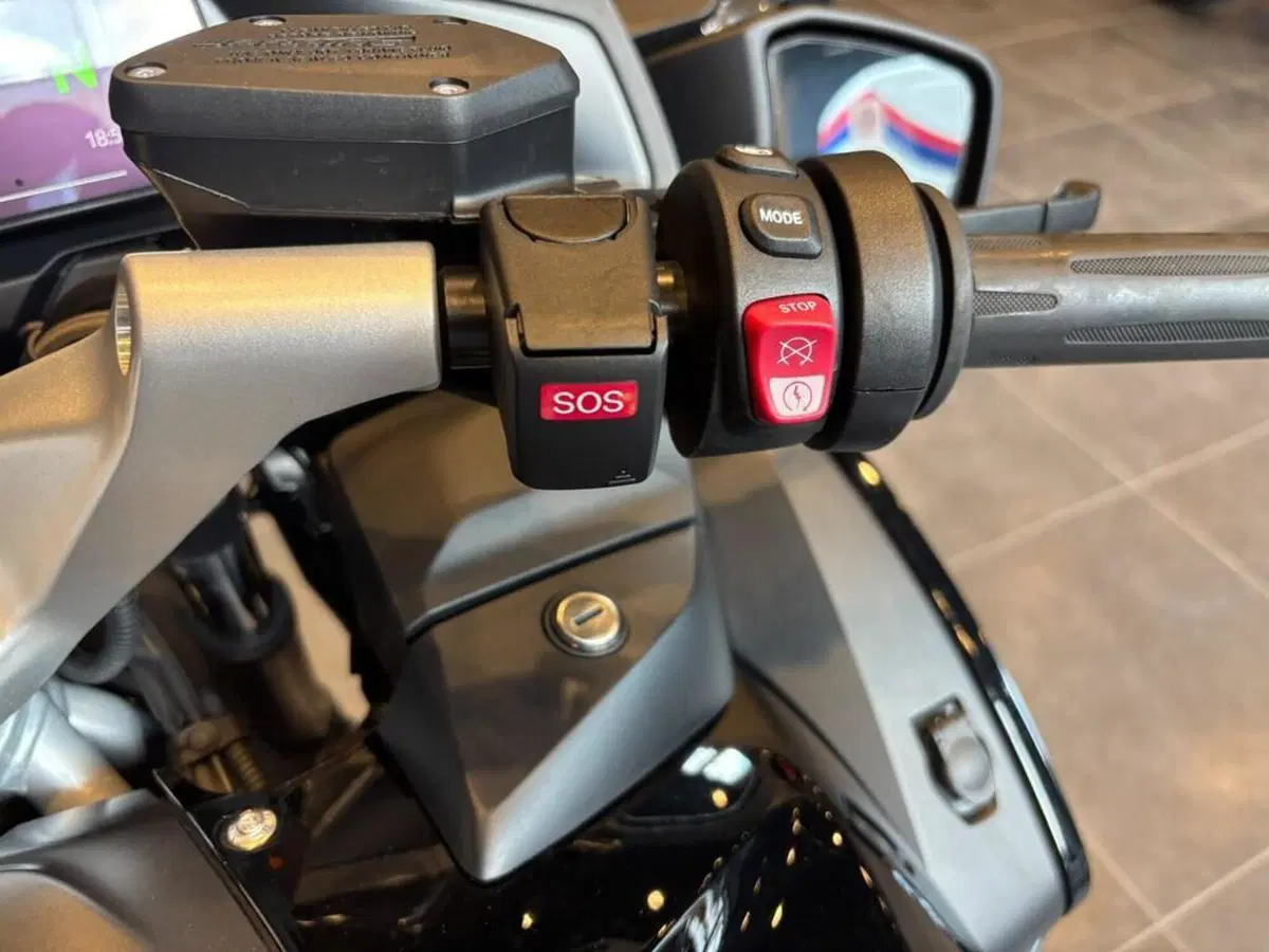 Bmw R 1250 RT (2021 - 25) (9)