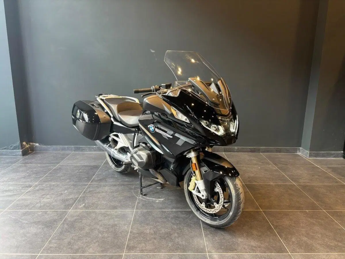 Bmw R 1250 RT (2021 - 25) (2)