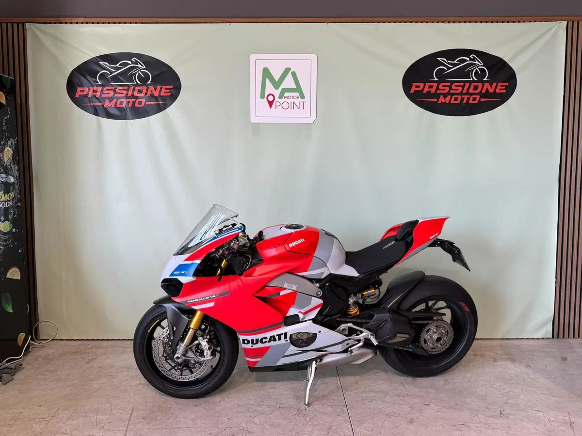 Ducati Panigale V4 S 1100 Corse (2019) (3)