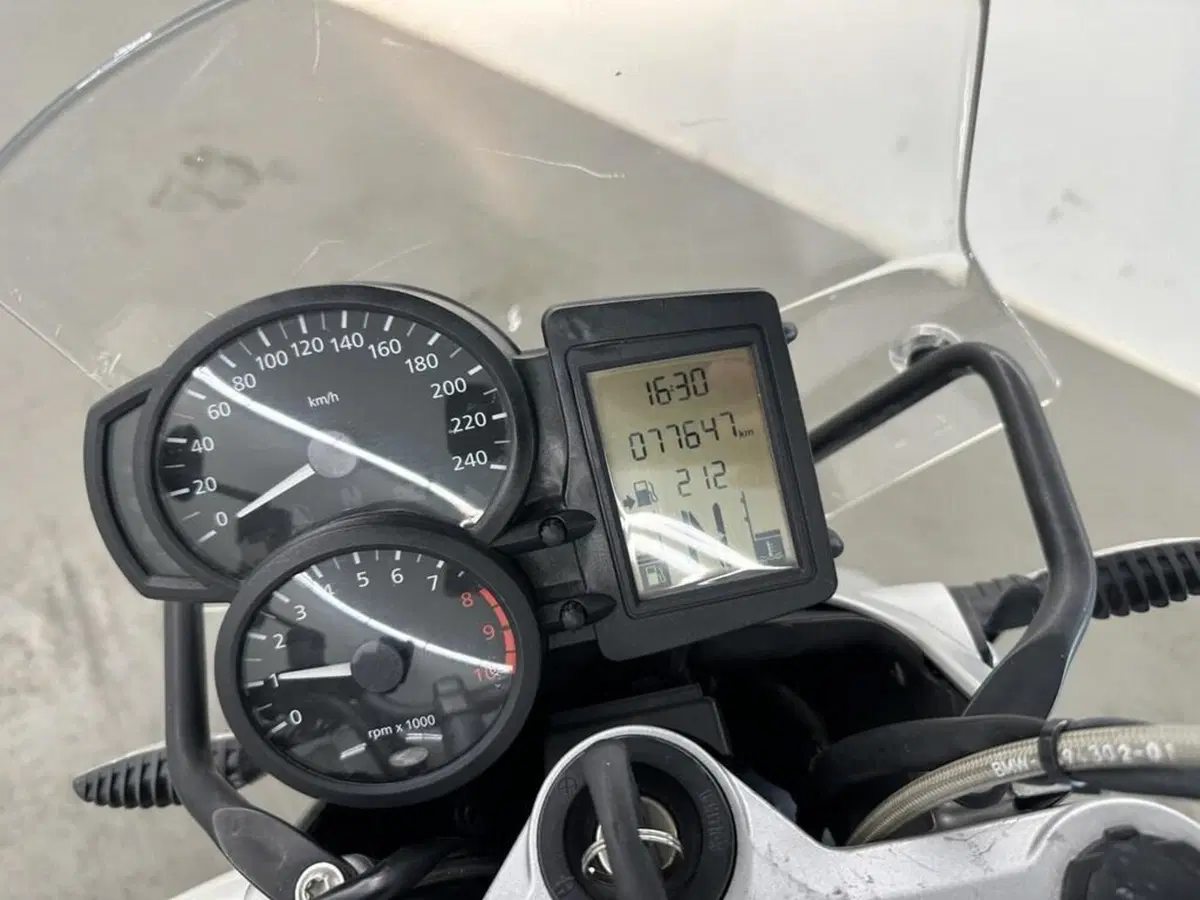 Bmw R 1200 R (2006 - 11) (11)