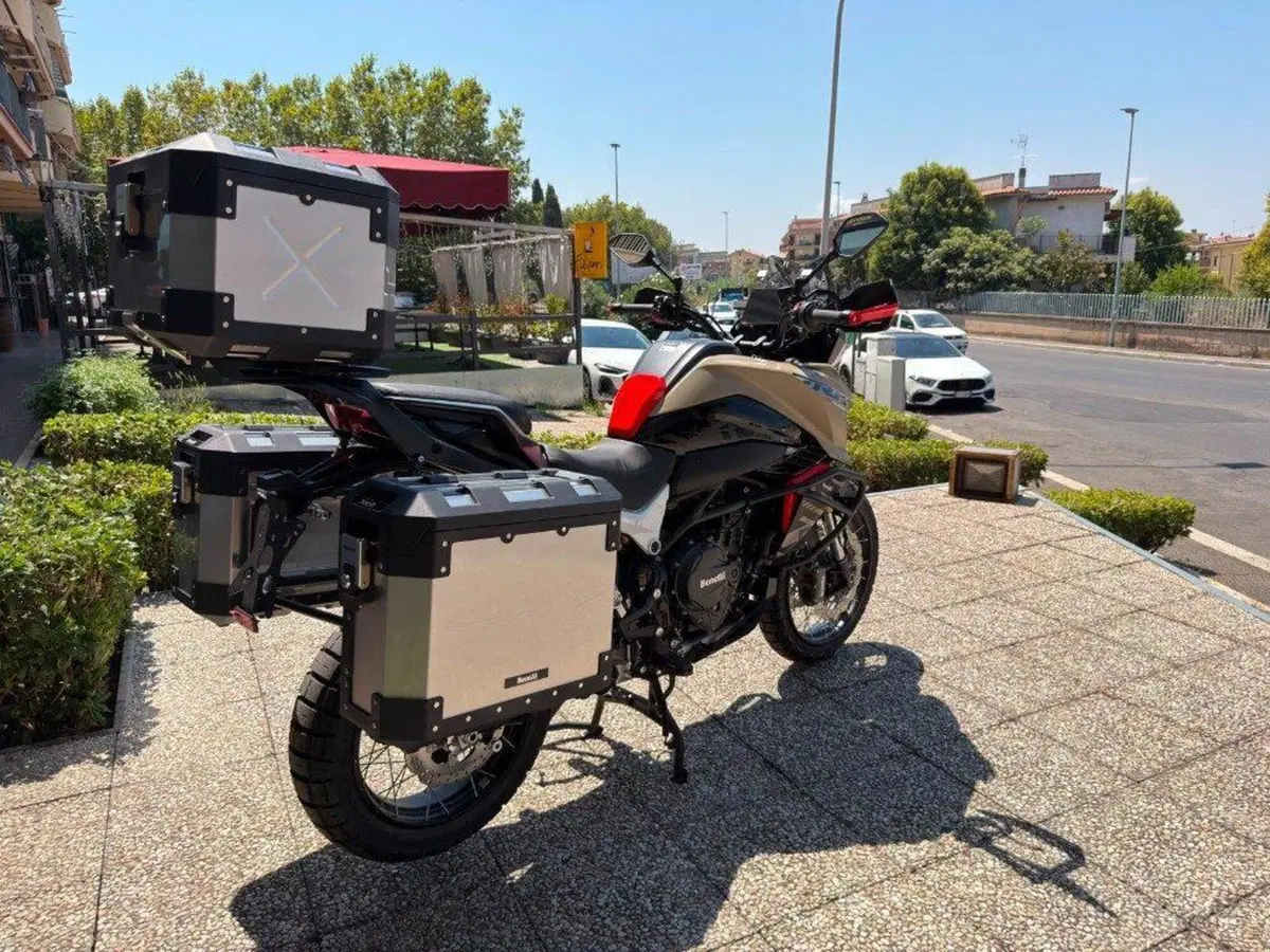 Benelli TRK 902 Xplorer (2026) (9)