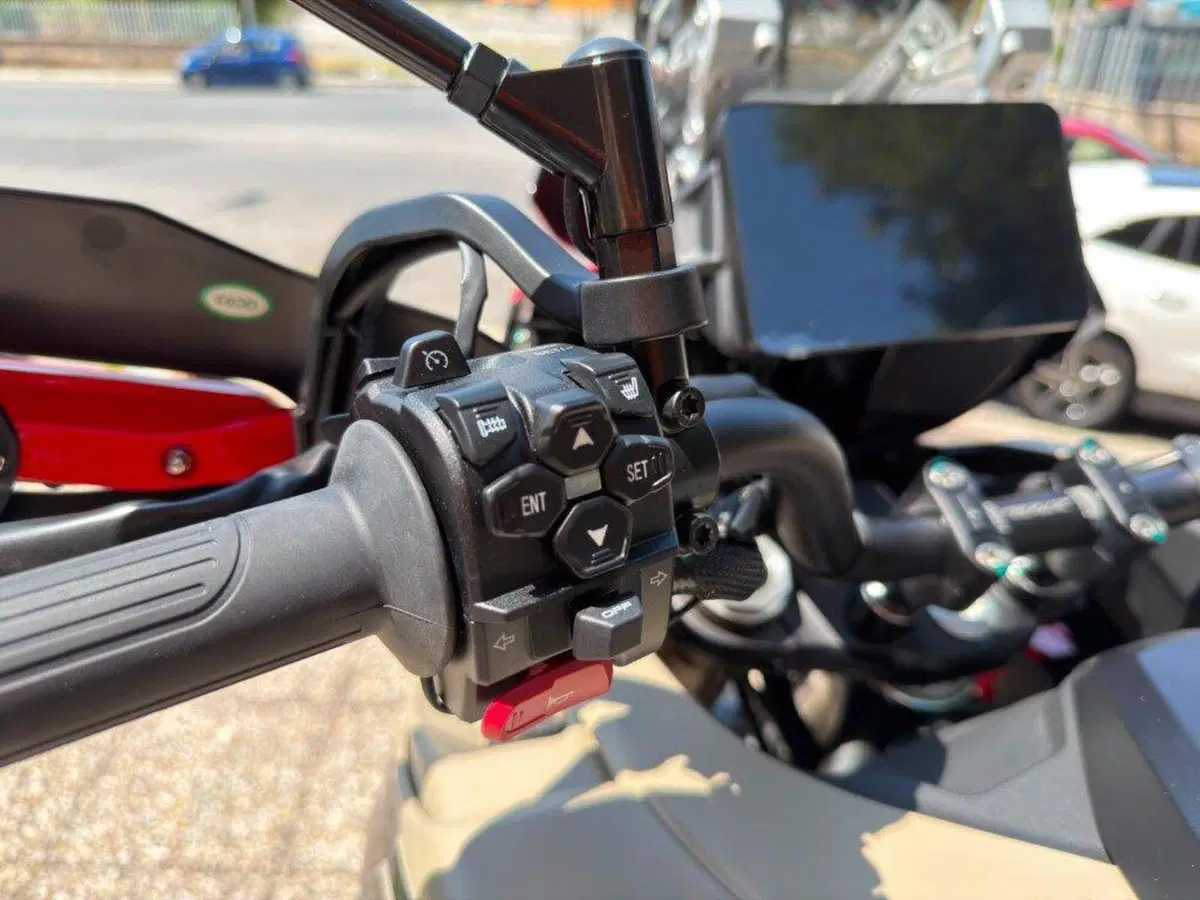 Benelli TRK 902 Xplorer (2026) (21)