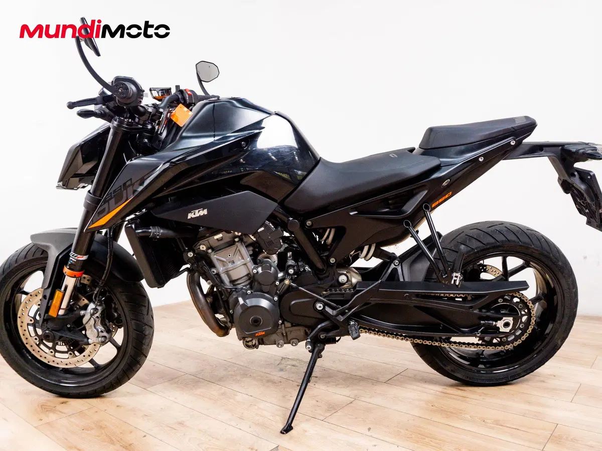 KTM 890 Duke (2021 - 23) (6)