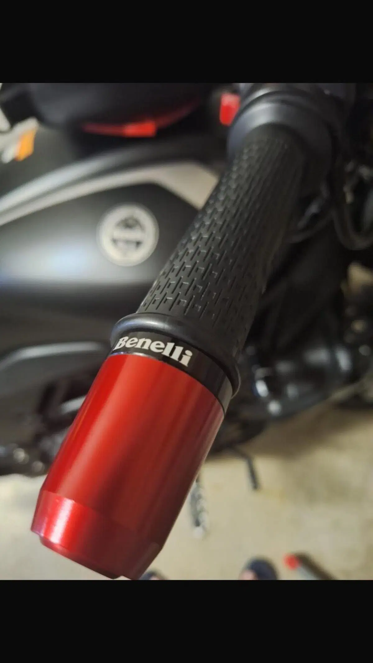 Benelli 502 C (2021 - 25) (11)