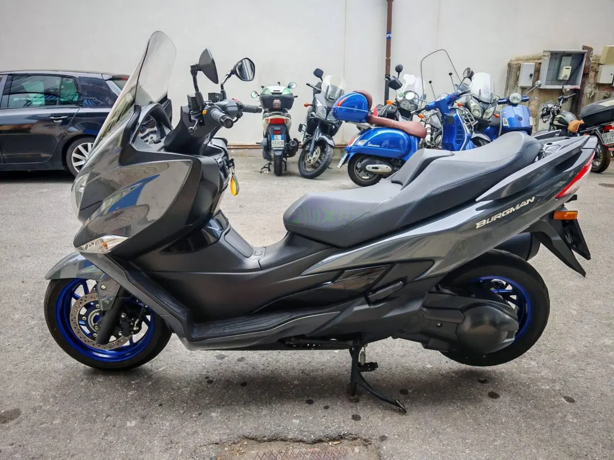 Suzuki Burgman 400 (2022 - 24) (6)