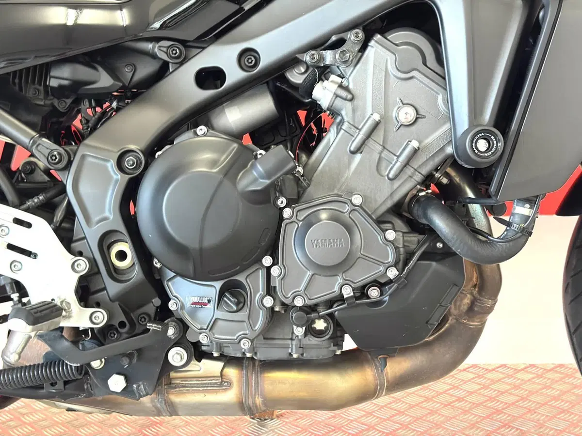 Yamaha Tracer 9 GT (2021 - 24) (11)