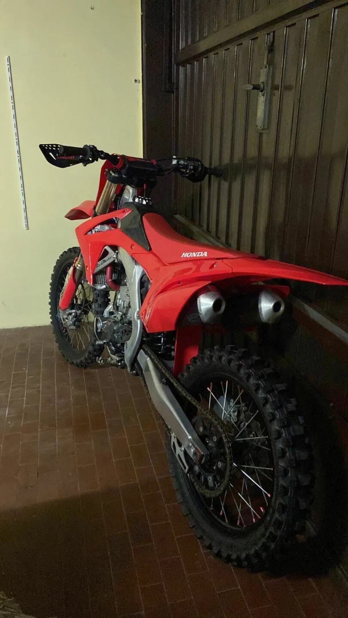 Honda CRF 250R (2017) (2)