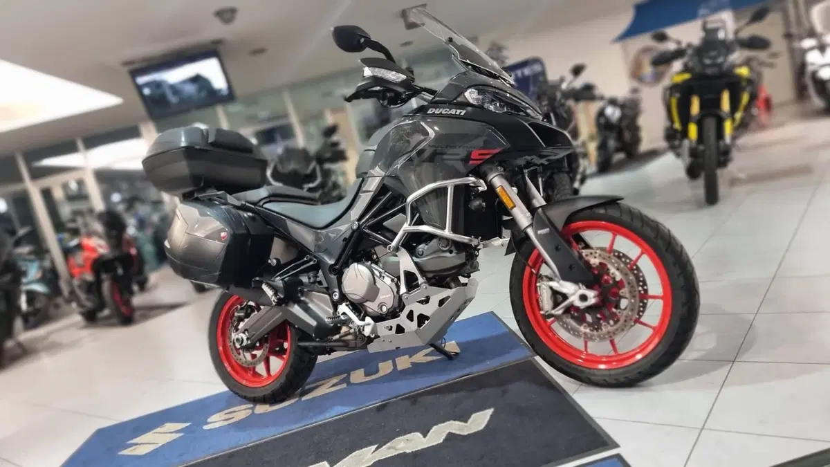 Ducati Multistrada V2 S (2022 - 24)
