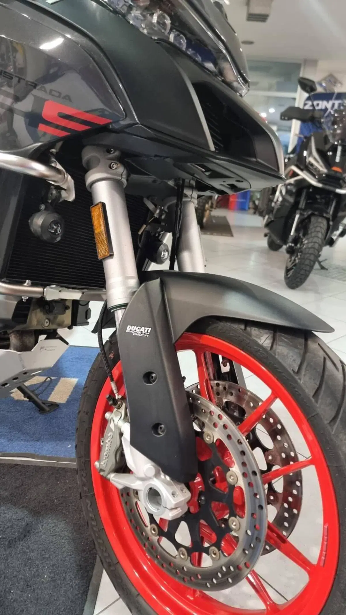 Ducati Multistrada V2 S (2022 - 24) (2)