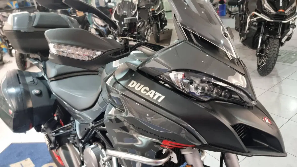 Ducati Multistrada V2 S (2022 - 24) (4)